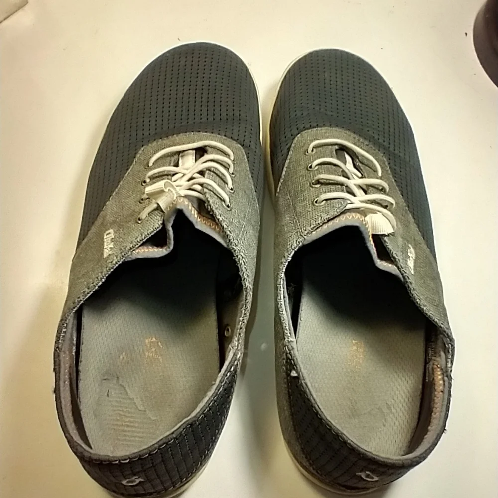 Olukai Nohea Moku No Tie Pull On Boat Shoes Sneakers Men's sz 10.5.
